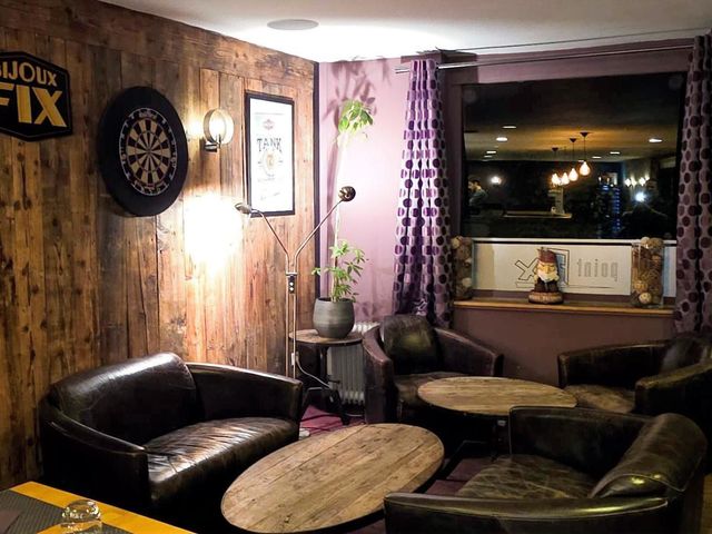 Le Point Fix le salon