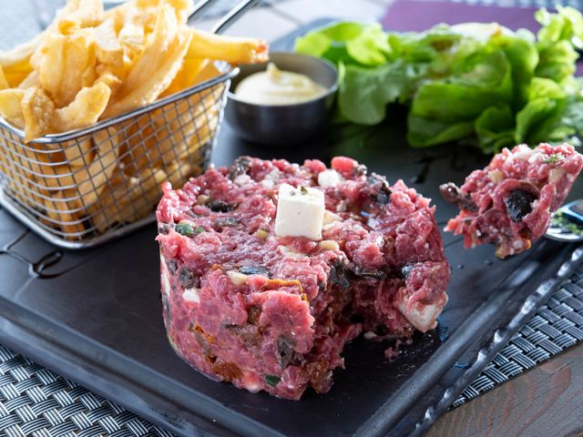 Le Point Fix le tartare de boeuf charolais Grec