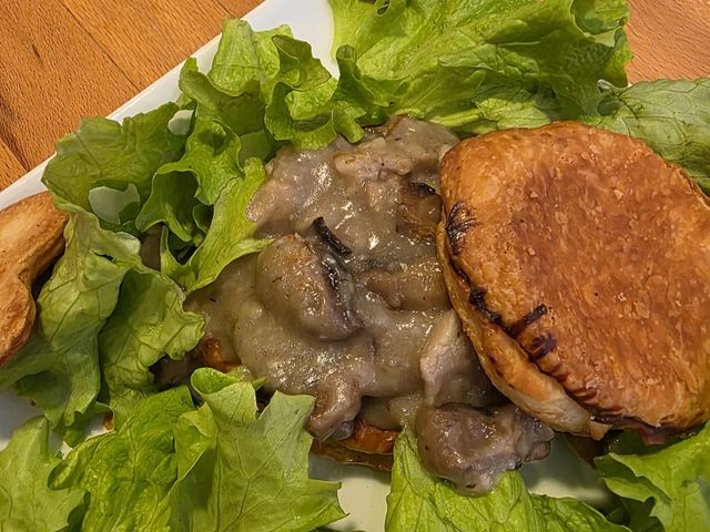 Le Point Fix Vol aux vents aux ris de veau flambé à l'armagnac